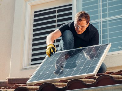 The Financial Benefits of Installing Solar Panels at Home